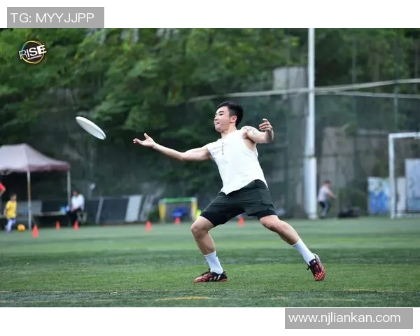 成都飞盘队的防反战术解析与实战应用探讨